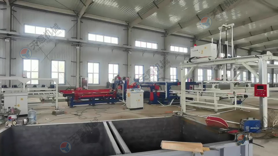 勻質自保溫砌塊設備 天意勻質自保溫砌塊生產(chǎn)線